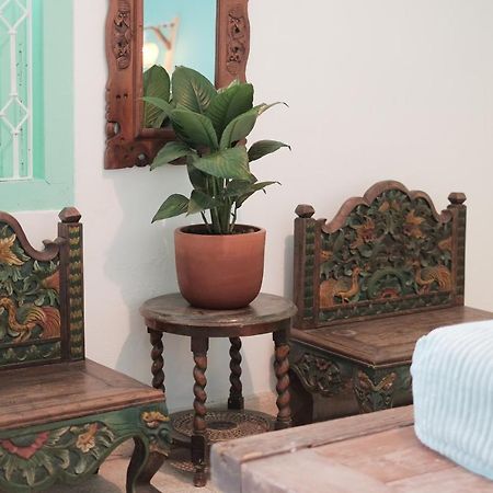 Abrakadabra 747 Apartment Yogyakarta Ngoại thất bức ảnh