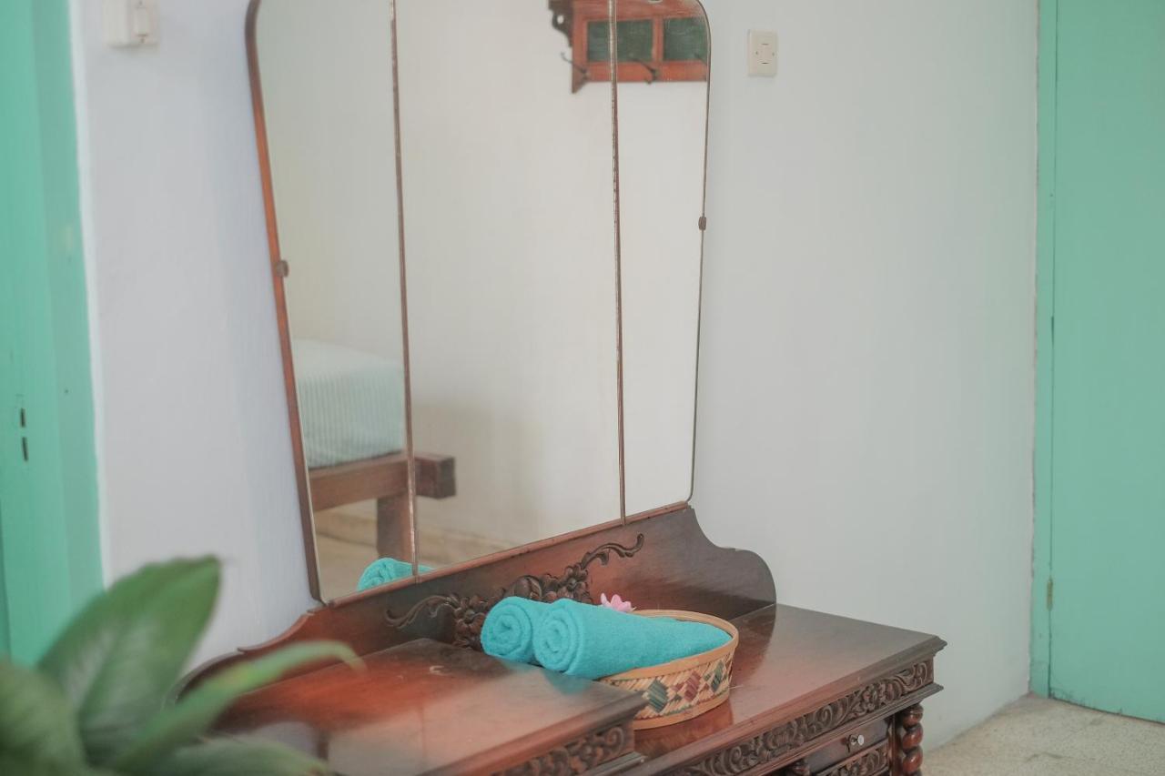 Abrakadabra 747 Apartment Yogyakarta Ngoại thất bức ảnh