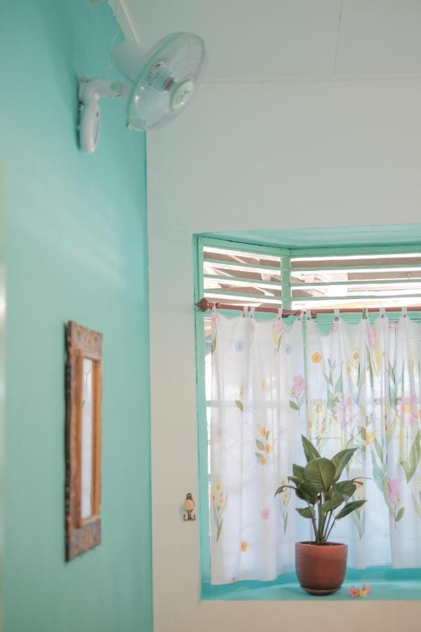 Abrakadabra 747 Apartment Yogyakarta Ngoại thất bức ảnh
