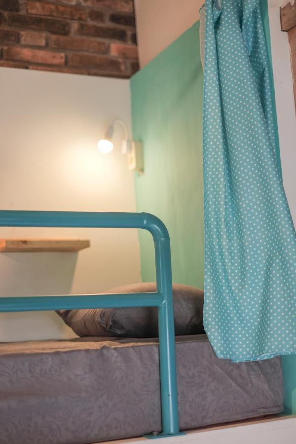 Abrakadabra 747 Apartment Yogyakarta Ngoại thất bức ảnh