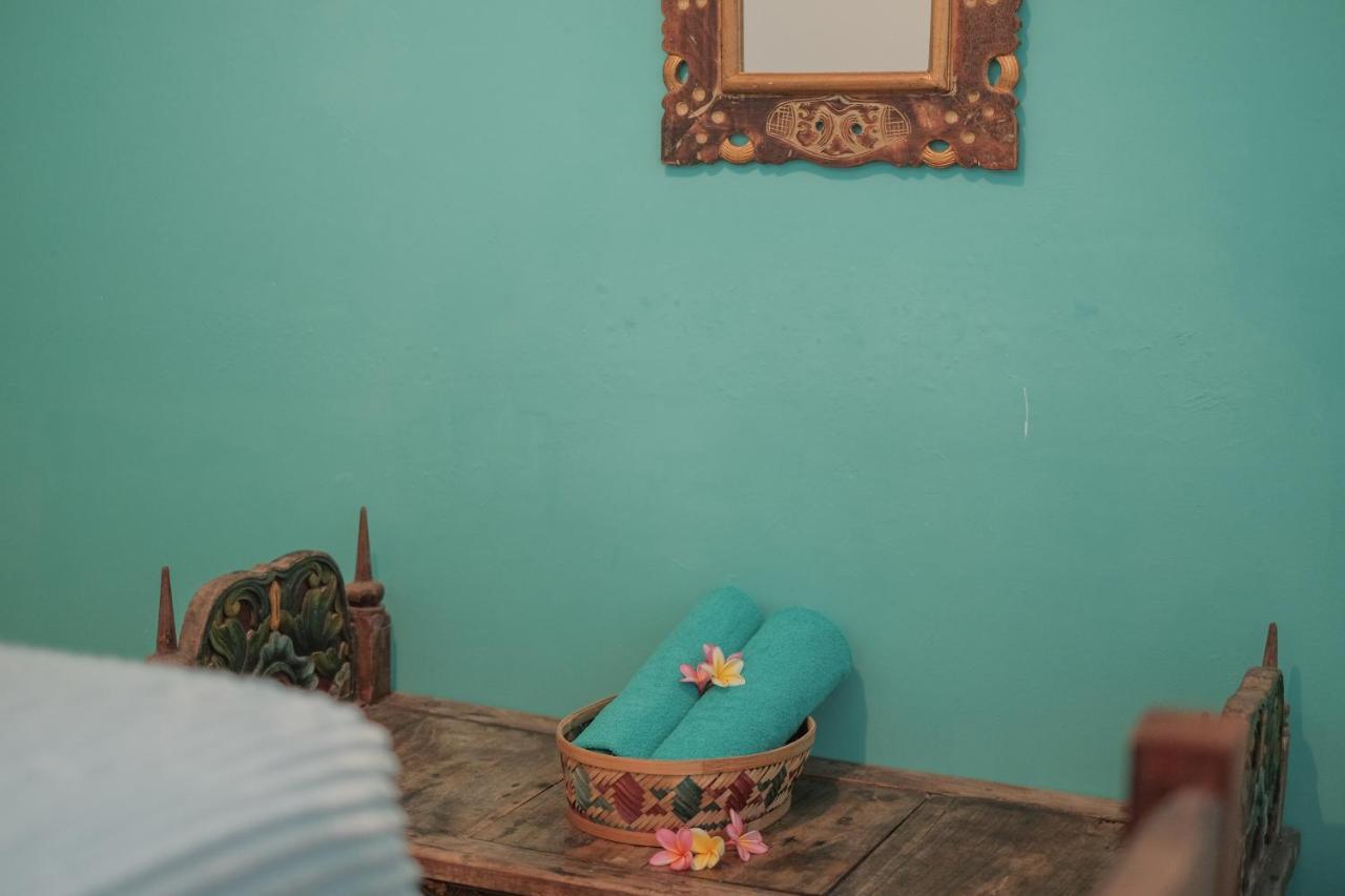 Abrakadabra 747 Apartment Yogyakarta Ngoại thất bức ảnh