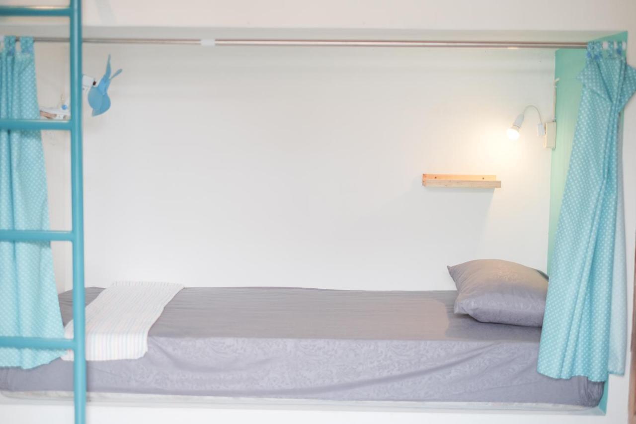 Abrakadabra 747 Apartment Yogyakarta Ngoại thất bức ảnh
